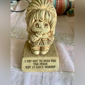 Paula Figurine 1977